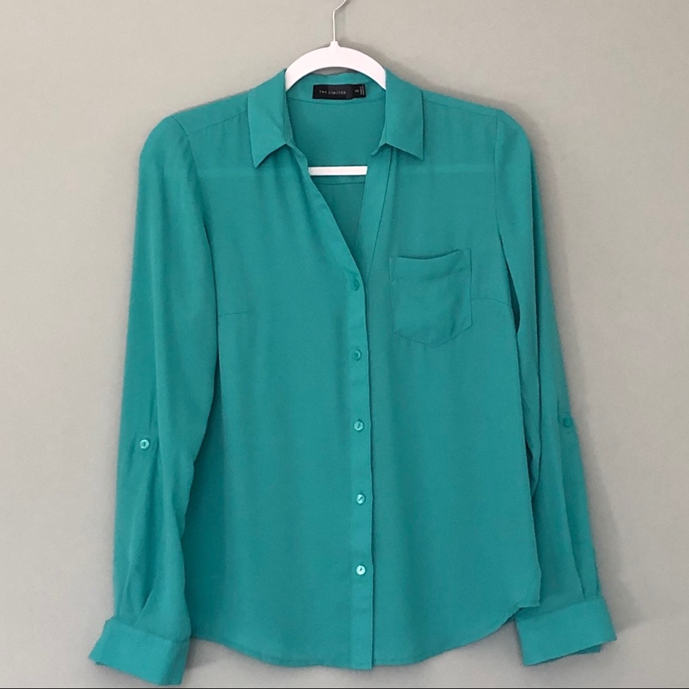 EUC - The Limited button down blouse